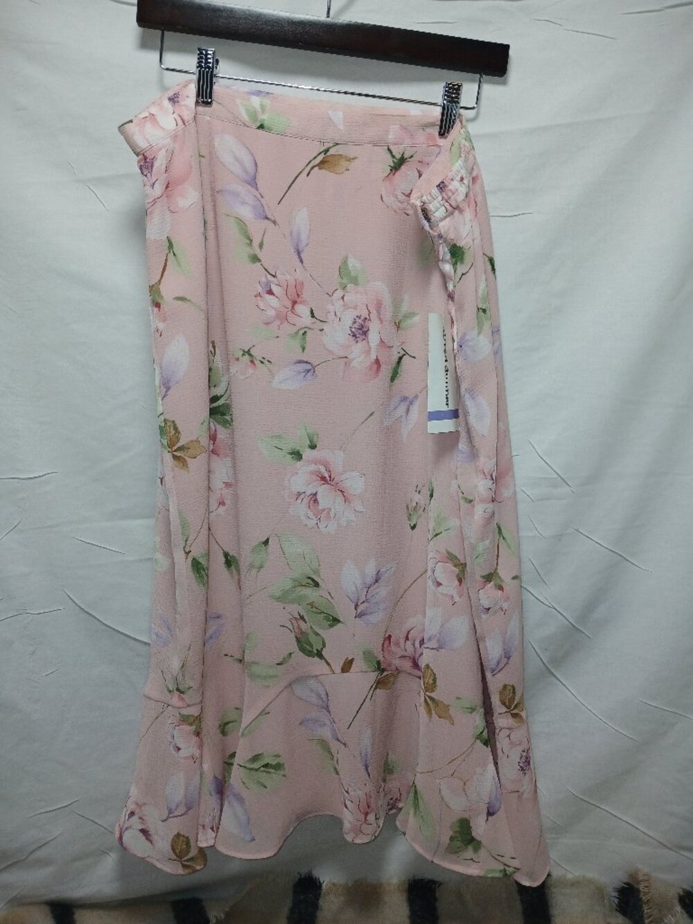 NWT Alfred Dunner Floral Textured Georgette Skirt Pink Multicolor Size 18